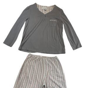 Karen Neuburger Encore Gray Floral Striped Pajama Set Women’s Medium